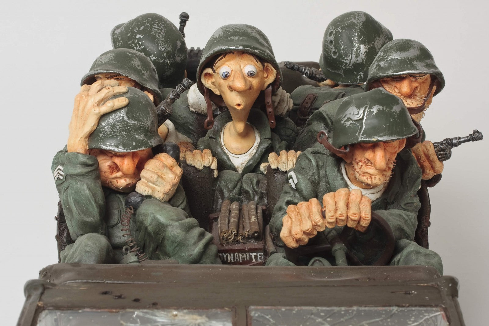 Tur de serviciu (Jeep militar) - LARGE, Guillermo Forchino