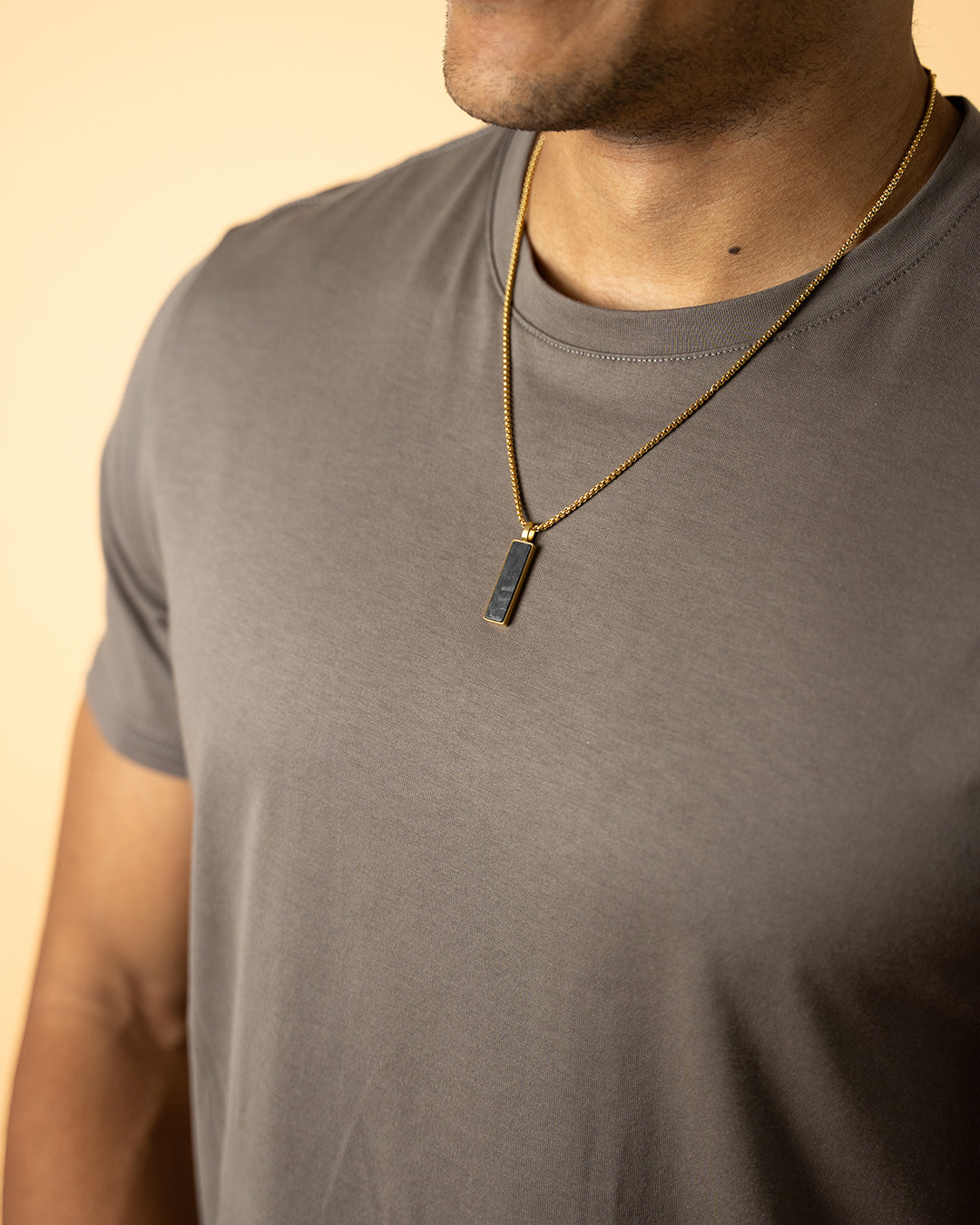 Men's gold-plated stainless steel necklace with a forged carbon finish, Gemini