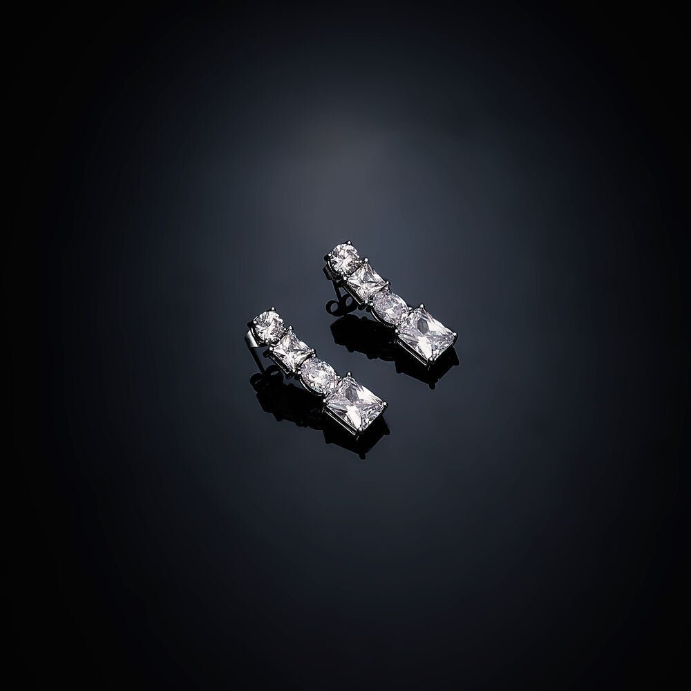 Cercei Princess lungi cu pietre patrate si rotunde - Cercei lungi - j19avu03 - CHIARA FERRAGNI - Tessora