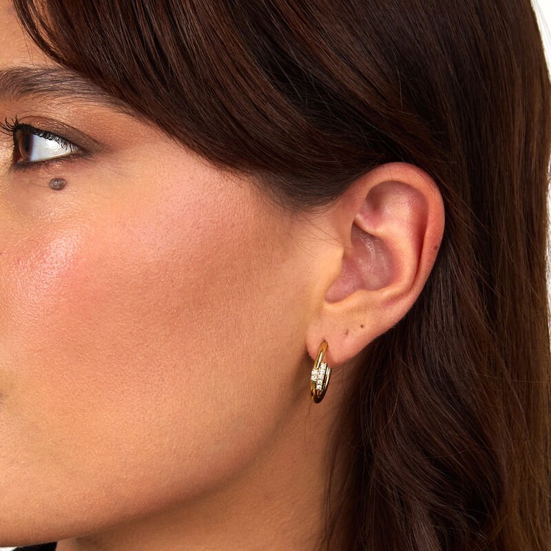 Cercei T - Logo din otel inoxidabil placat cu aur,cu cristale albe - Cercei cu surub - TJAXC85 - TRUSSARDI - Tessora