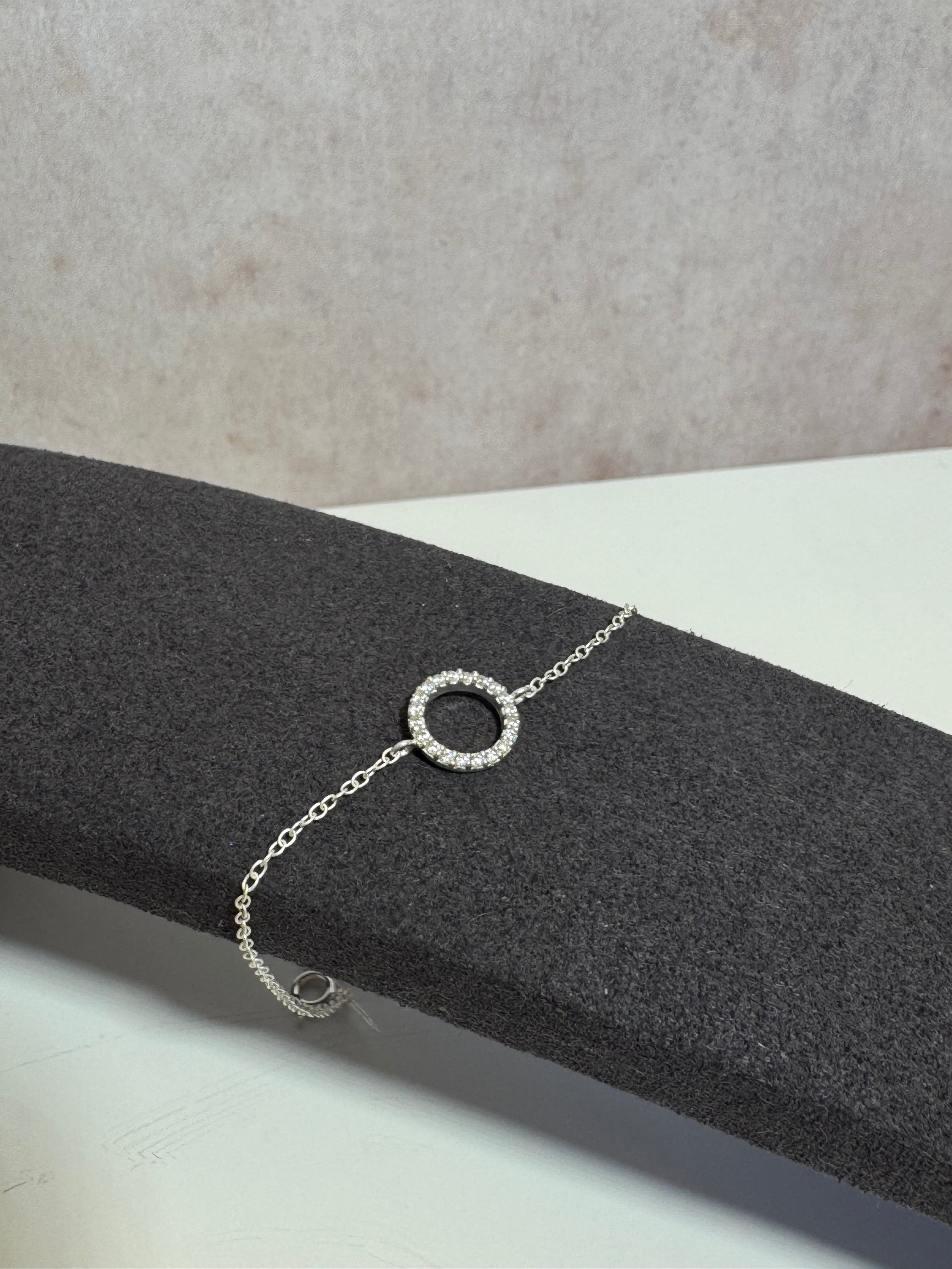 Ženski srebrni narukvic s privjeskom u obliku kruga, Tessora