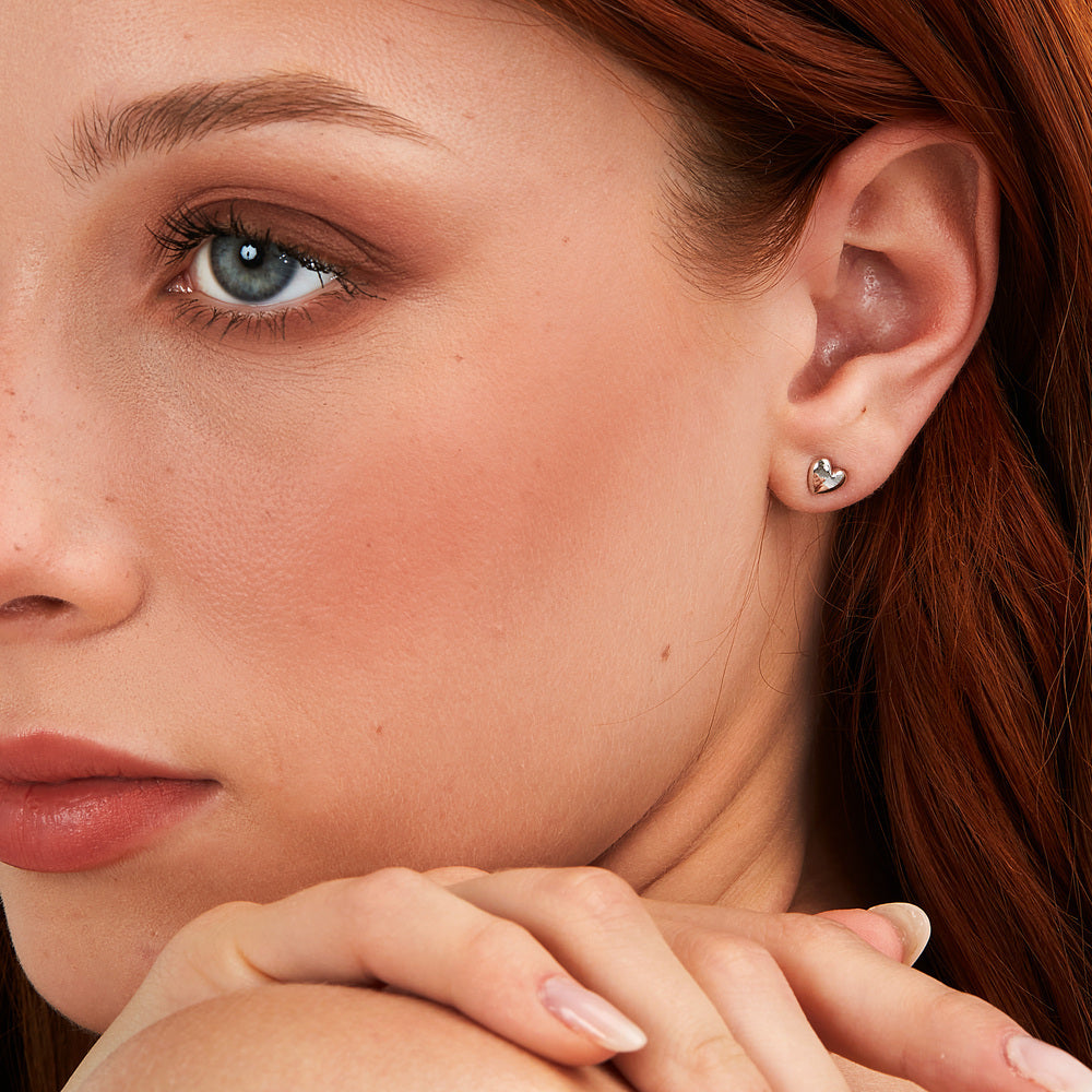 Srebrne naušnice za žene u obliku srca, LA PETITE STORY