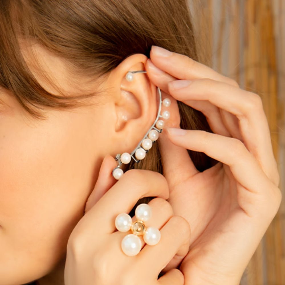 Women's ear cuff earrings Pearls – 10 cm left, gold - plated, Lilou - Single Earring - A03/MARKET/ANS/102 - Lilou - Tessora