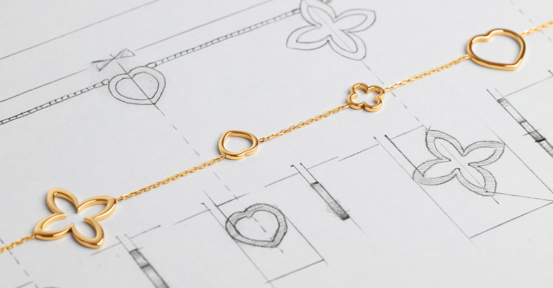 Jewelry Materials – Elegance, Durability, and Plating Techniques in TESSORA Collections