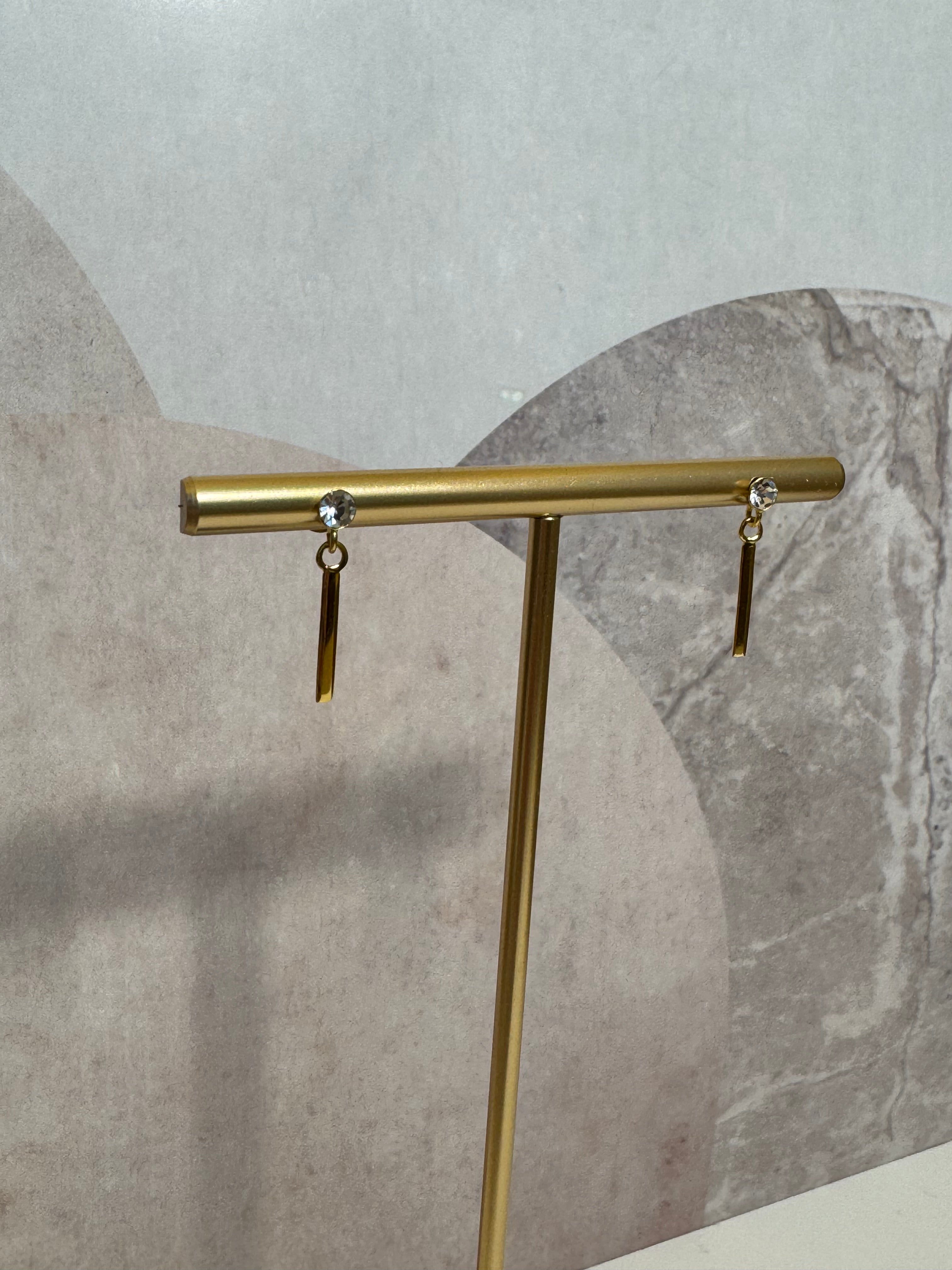 Duge srebrne naušnice za žene, pozlačene, sa kamenom, Tessora